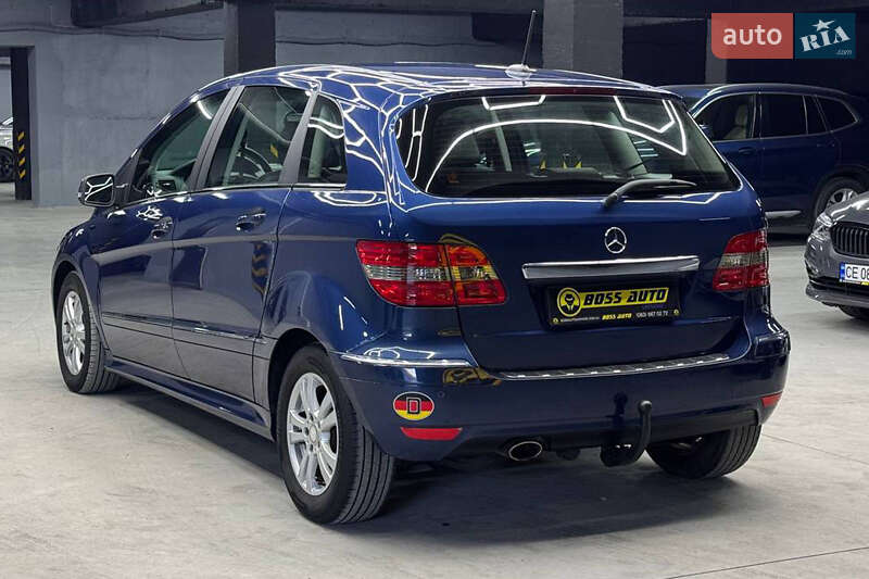 Хетчбек Mercedes-Benz B-Class 2010 в Чернівцях фото 4 Хетчбек Mercedes-Benz B-Class 2010 в Чернівцях