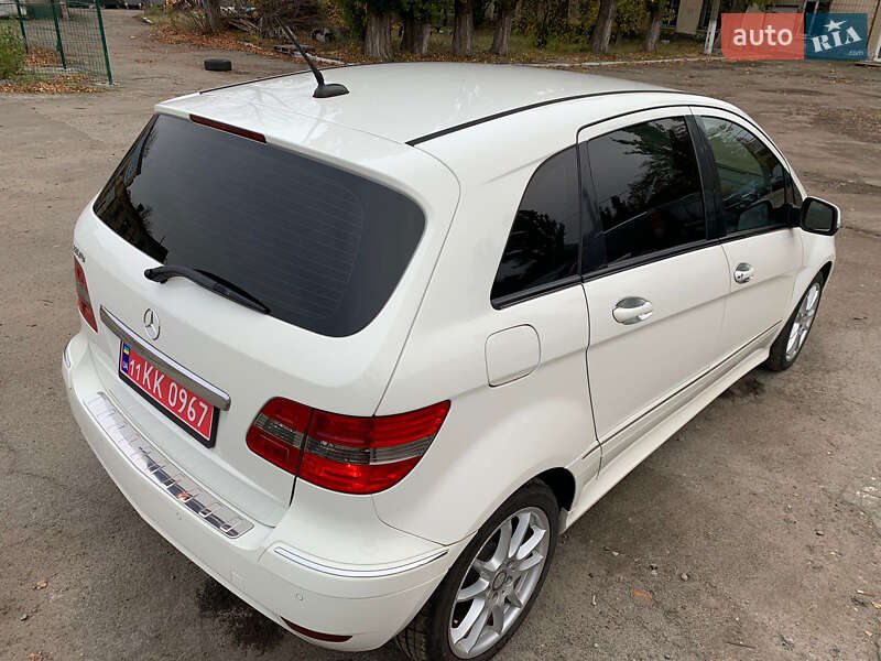 Хетчбек Mercedes-Benz B-Class 2010 в Києві