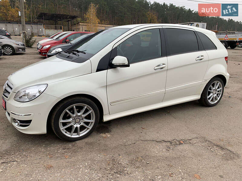 Хетчбек Mercedes-Benz B-Class 2010 в Києві