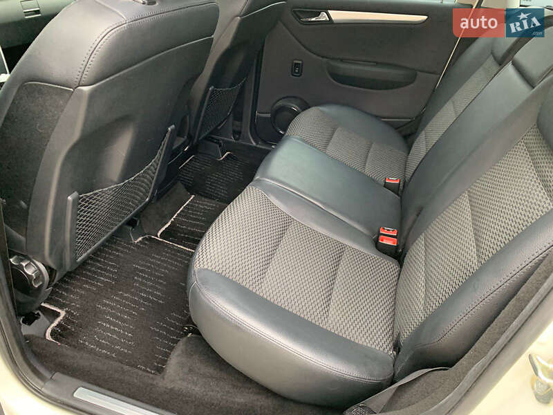 Хетчбек Mercedes-Benz B-Class 2010 в Києві