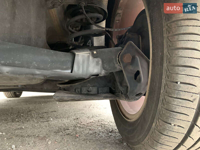 Хетчбек Mercedes-Benz B-Class 2010 в Києві фото 41 Хетчбек Mercedes-Benz B-Class 2010 в Києві