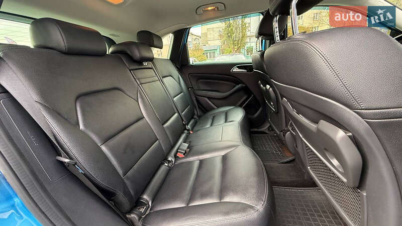 Хетчбек Mercedes-Benz B-Class 2014 в Бердичеві фото 25 Хетчбек Mercedes-Benz B-Class 2014 в Бердичеві