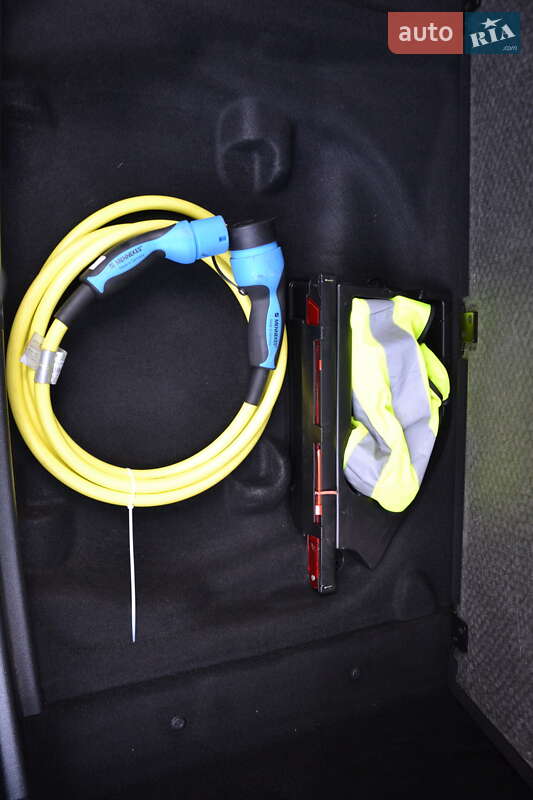 Хэтчбек Mercedes-Benz B-Class 2015 в Луцке