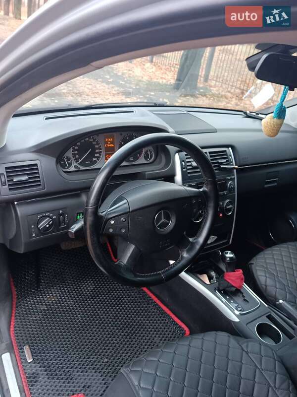 Хэтчбек Mercedes-Benz B-Class 2005 в Першотравенске фото 3 Хэтчбек Mercedes-Benz B-Class 2005 в Першотравенске