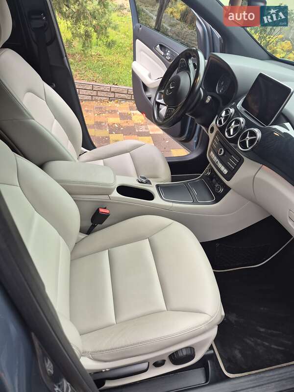 Хэтчбек Mercedes-Benz B-Class 2015 в Днепре фото 19 Хэтчбек Mercedes-Benz B-Class 2015 в Днепре