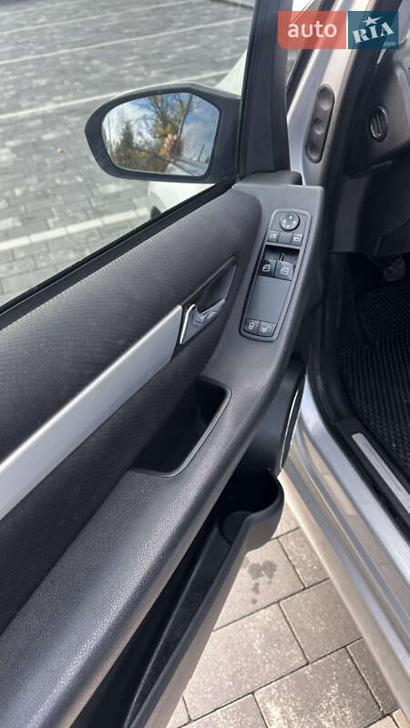 Хэтчбек Mercedes-Benz B-Class 2007 в Ужгороде фото 21 Хэтчбек Mercedes-Benz B-Class 2007 в Ужгороде