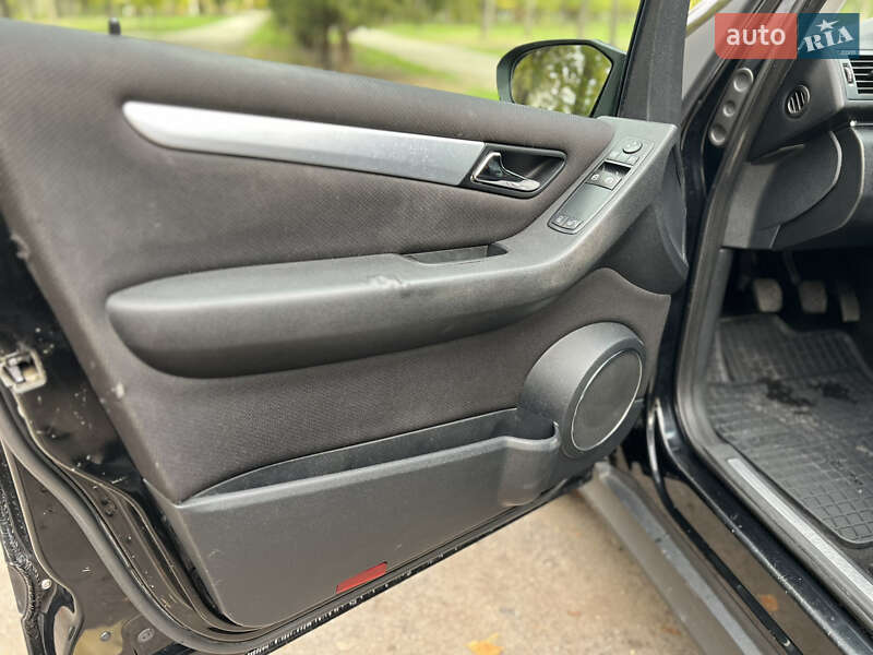 Хэтчбек Mercedes-Benz B-Class 2006 в Николаеве фото 11 Хэтчбек Mercedes-Benz B-Class 2006 в Николаеве