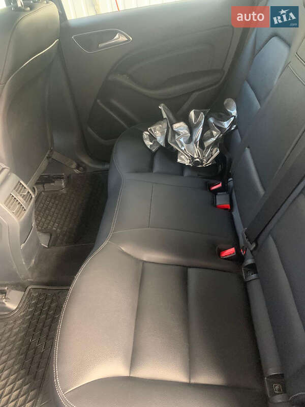 Хэтчбек Mercedes-Benz B-Class 2017 в Козине