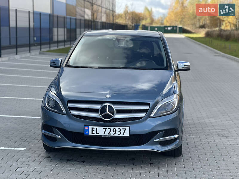 Хетчбек Mercedes-Benz B-Class 2015 в Львові фото 13 Хетчбек Mercedes-Benz B-Class 2015 в Львові