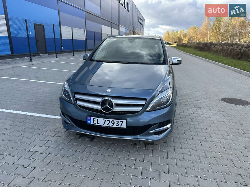 Хетчбек Mercedes-Benz B-Class 2015 в Львові фото 34 Хетчбек Mercedes-Benz B-Class 2015 в Львові