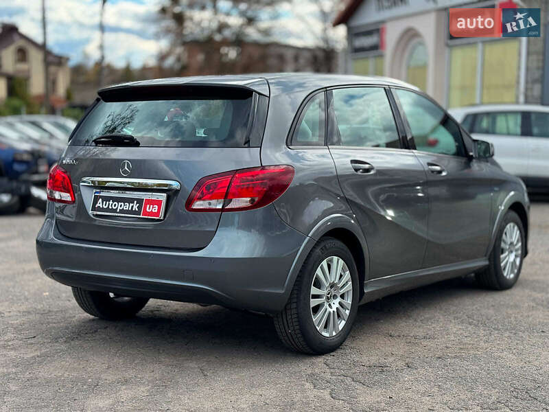 Хетчбек Mercedes-Benz B-Class 2017 в Вінниці фото 11 Хетчбек Mercedes-Benz B-Class 2017 в Вінниці