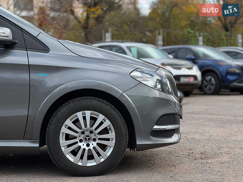Хетчбек Mercedes-Benz B-Class 2017 в Вінниці фото 13 Хетчбек Mercedes-Benz B-Class 2017 в Вінниці