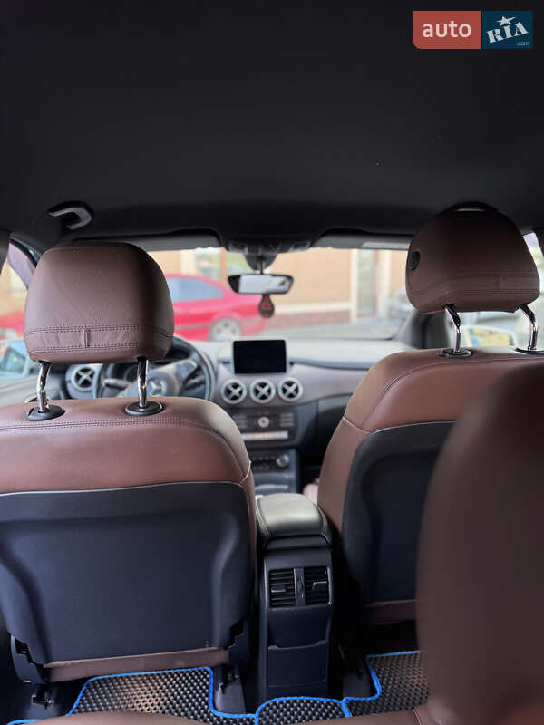 Хэтчбек Mercedes-Benz B-Class 2016 в Киеве фото 16 Хэтчбек Mercedes-Benz B-Class 2016 в Киеве