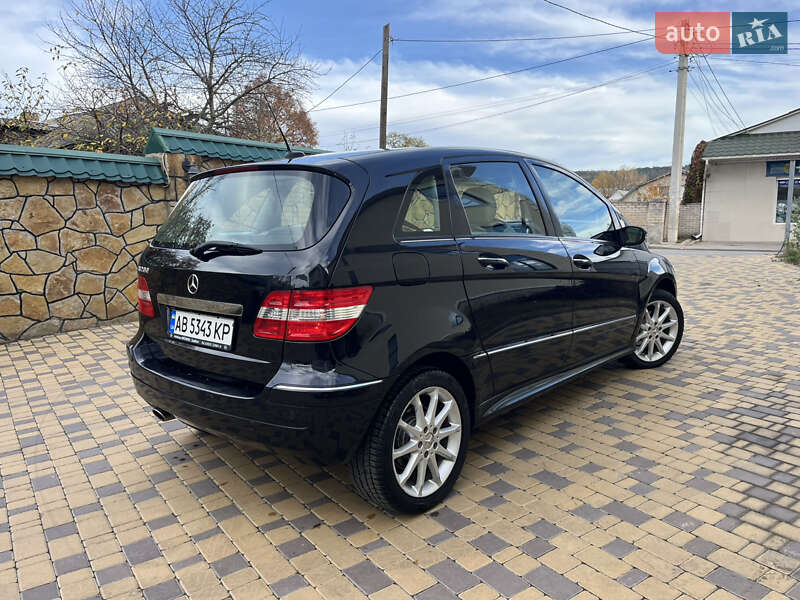 Хэтчбек Mercedes-Benz B-Class 2005 в Могилев-Подольске