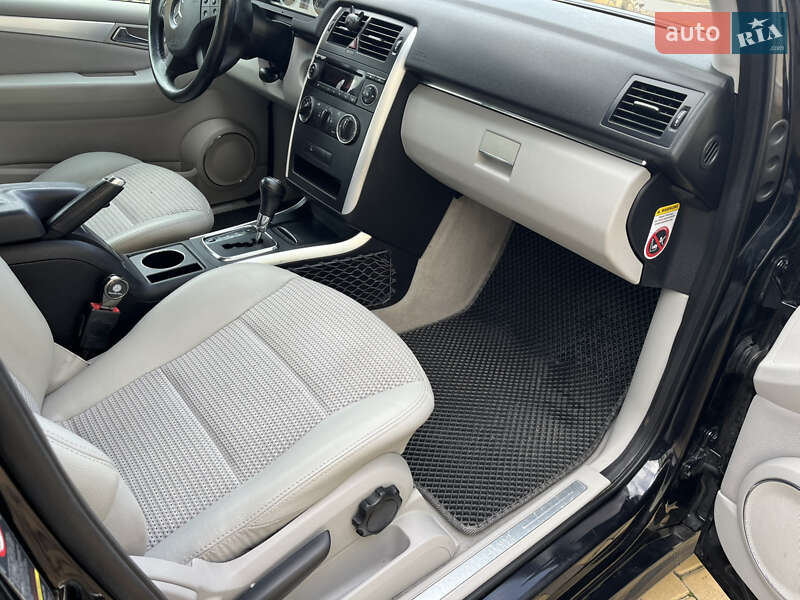 Хэтчбек Mercedes-Benz B-Class 2005 в Могилев-Подольске