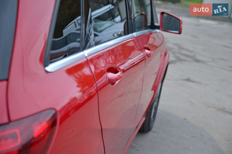 Хэтчбек Mercedes-Benz B-Class 2015 в Луцке