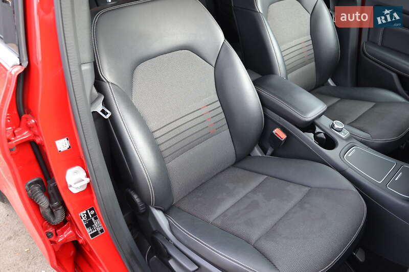 Хэтчбек Mercedes-Benz B-Class 2015 в Луцке