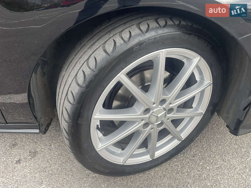 Хэтчбек Mercedes-Benz B-Class 2018 в Киеве фото 28 Хэтчбек Mercedes-Benz B-Class 2018 в Киеве