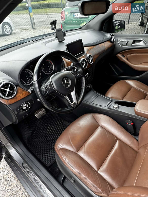 Хэтчбек Mercedes-Benz B-Class 2012 в Белой Церкви
