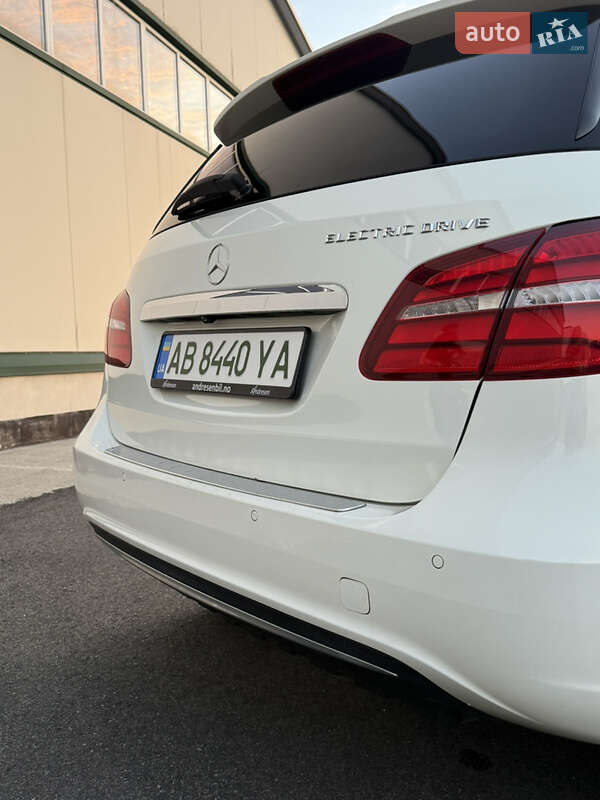 Хэтчбек Mercedes-Benz B-Class 2015 в Виннице фото 35 Хэтчбек Mercedes-Benz B-Class 2015 в Виннице