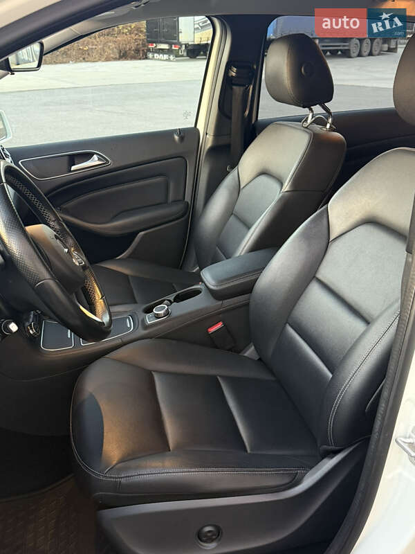 Хэтчбек Mercedes-Benz B-Class 2015 в Виннице фото 47 Хэтчбек Mercedes-Benz B-Class 2015 в Виннице