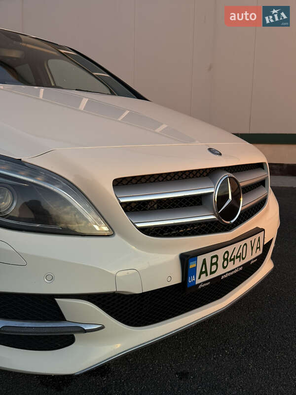 Хэтчбек Mercedes-Benz B-Class 2015 в Виннице фото 80 Хэтчбек Mercedes-Benz B-Class 2015 в Виннице