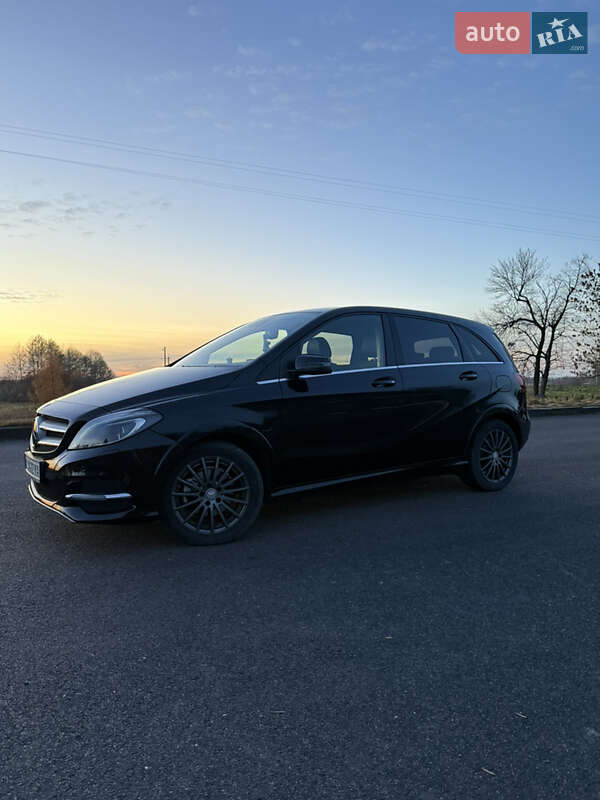 Хэтчбек Mercedes-Benz B-Class 2014 в Ковеле фото 10 Хэтчбек Mercedes-Benz B-Class 2014 в Ковеле