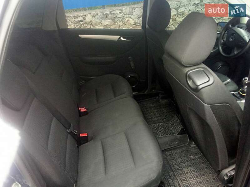 Хэтчбек Mercedes-Benz B-Class 2005 в Дунаевцах фото 6 Хэтчбек Mercedes-Benz B-Class 2005 в Дунаевцах