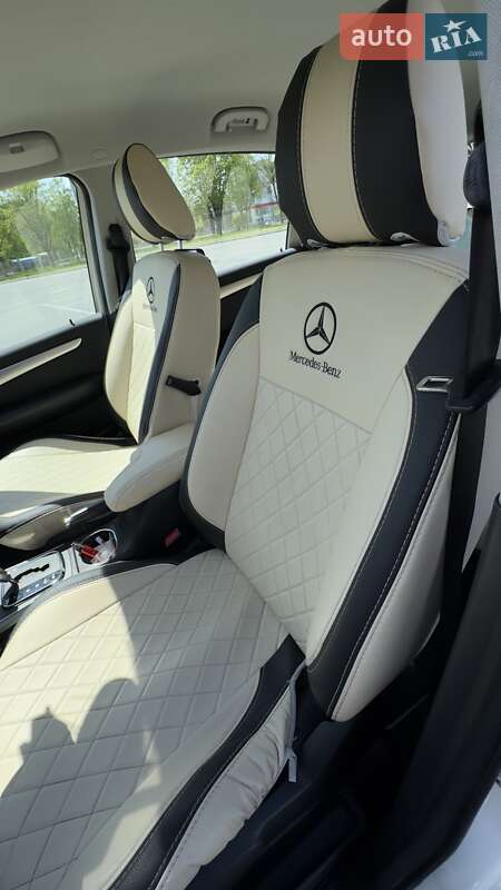 Хетчбек Mercedes-Benz B-Class 2009 в Дніпрі