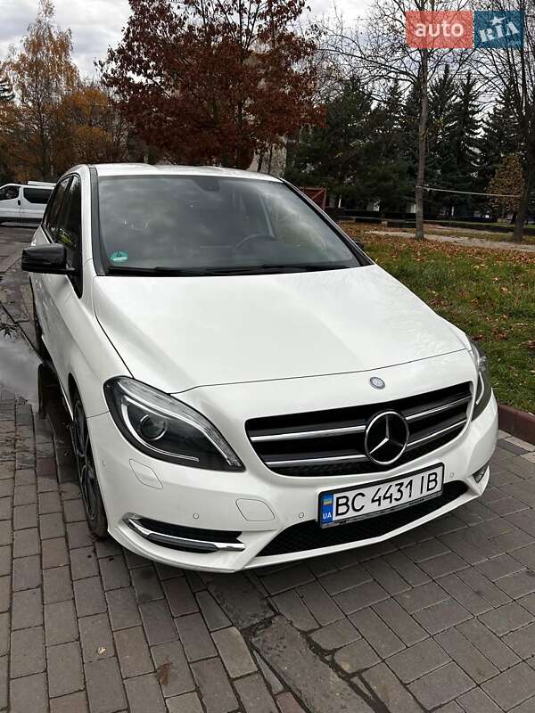 Хэтчбек Mercedes-Benz B-Class 2014 в Львове