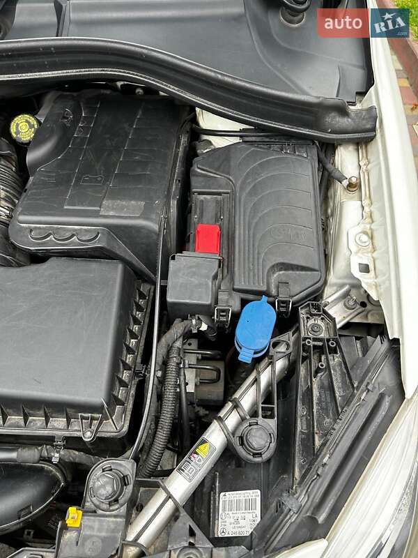 Хэтчбек Mercedes-Benz B-Class 2014 в Львове