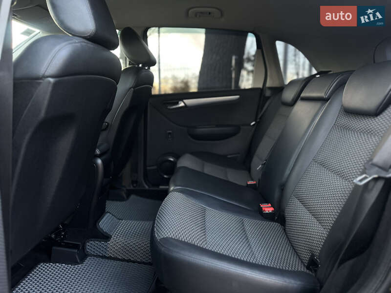 Хэтчбек Mercedes-Benz B-Class 2010 в Виннице фото 37 Хэтчбек Mercedes-Benz B-Class 2010 в Виннице