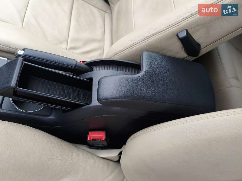 Хэтчбек Mercedes-Benz B-Class 2010 в Киеве фото 21 Хэтчбек Mercedes-Benz B-Class 2010 в Киеве