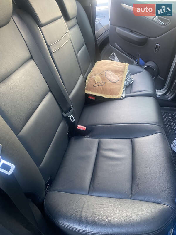 Хэтчбек Mercedes-Benz B-Class 2008 в Киеве фото 14 Хэтчбек Mercedes-Benz B-Class 2008 в Киеве