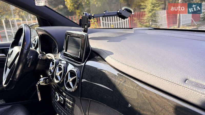 Хетчбек Mercedes-Benz B-Class 2014 в Одесі фото 9 Хетчбек Mercedes-Benz B-Class 2014 в Одесі