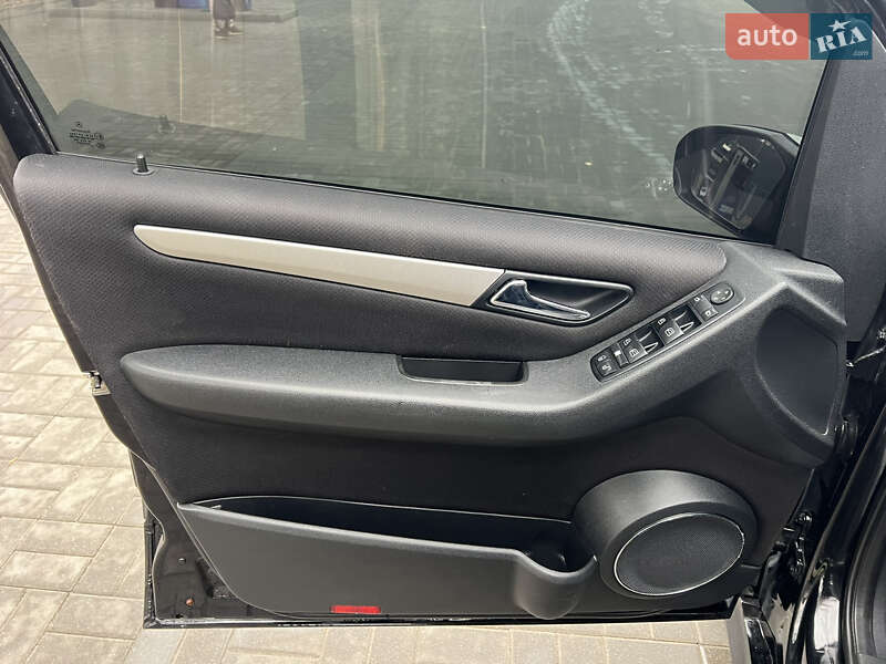 Хэтчбек Mercedes-Benz B-Class 2008 в Днепре фото 13 Хэтчбек Mercedes-Benz B-Class 2008 в Днепре