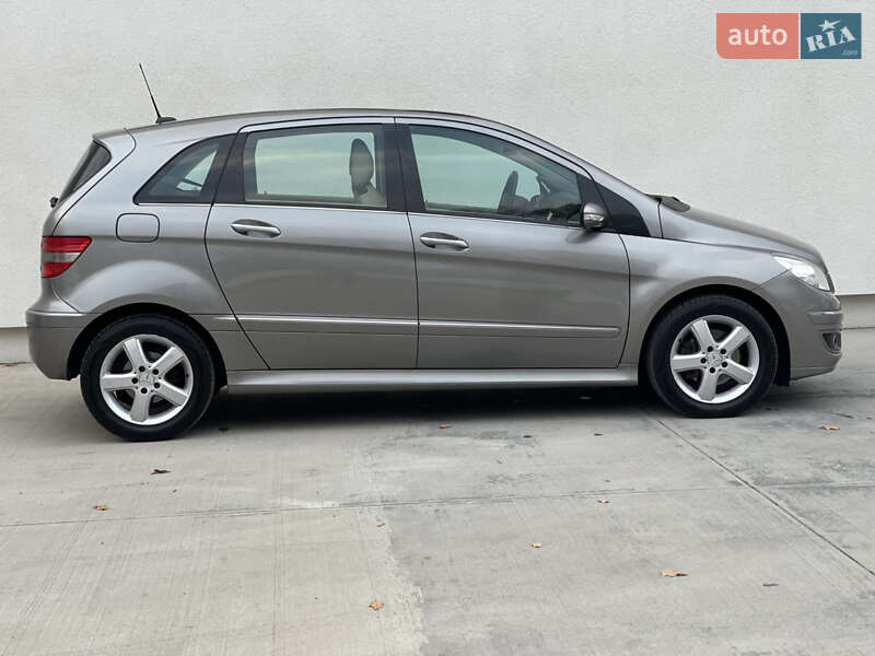 Хетчбек Mercedes-Benz B-Class 2006 в Луцьку фото 3 Хетчбек Mercedes-Benz B-Class 2006 в Луцьку