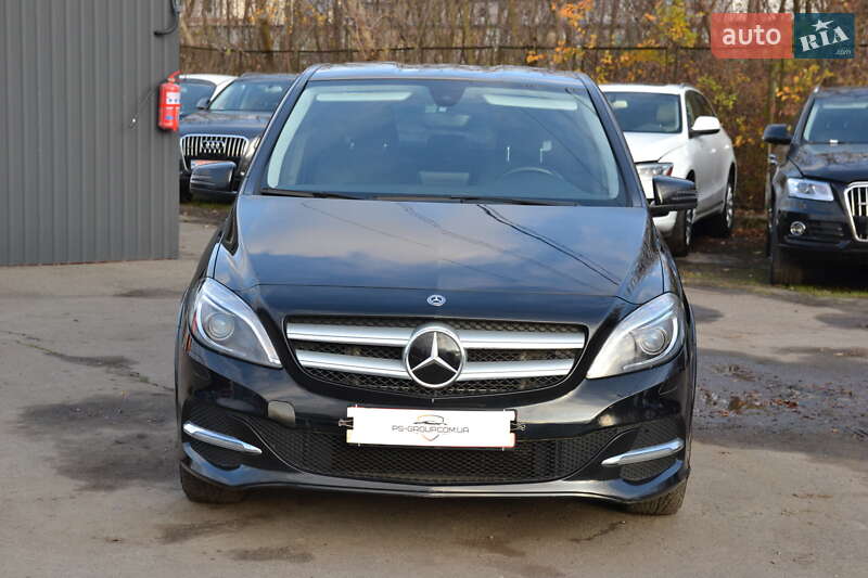 Хетчбек Mercedes-Benz B-Class 2017 в Луцьку фото 3 Хетчбек Mercedes-Benz B-Class 2017 в Луцьку