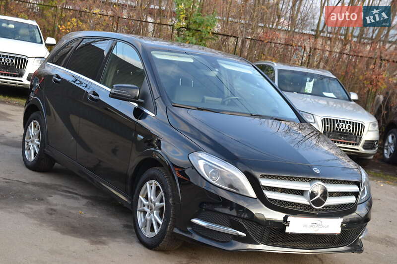 Хетчбек Mercedes-Benz B-Class 2017 в Луцьку фото 4 Хетчбек Mercedes-Benz B-Class 2017 в Луцьку