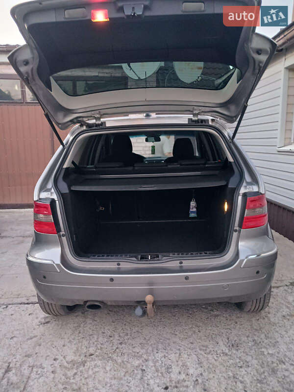 Хэтчбек Mercedes-Benz B-Class 2006 в Киеве