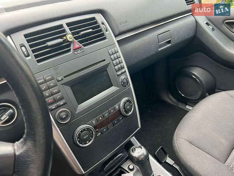 Хетчбек Mercedes-Benz B-Class 2008 в Луцьку фото 5 Хетчбек Mercedes-Benz B-Class 2008 в Луцьку