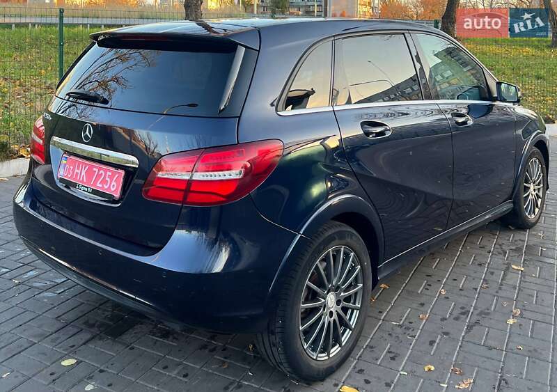 Хэтчбек Mercedes-Benz B-Class 2017 в Киеве