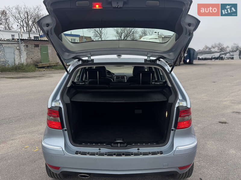 Хэтчбек Mercedes-Benz B-Class 2010 в Белой Церкви фото 49 Хэтчбек Mercedes-Benz B-Class 2010 в Белой Церкви