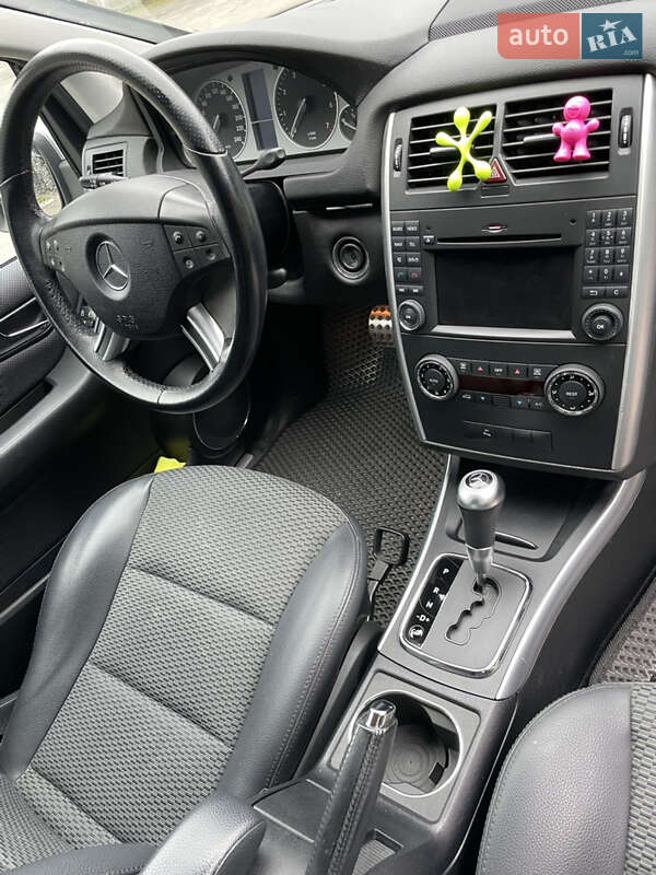 Хетчбек Mercedes-Benz B-Class 2011 в Тернополі фото 7 Хетчбек Mercedes-Benz B-Class 2011 в Тернополі