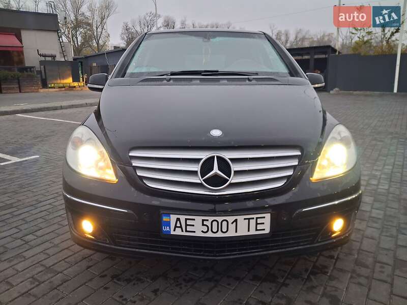 Хетчбек Mercedes-Benz B-Class 2010 в Дніпрі