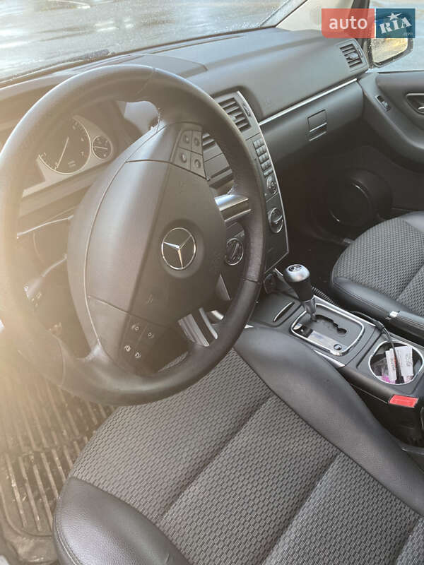 Хетчбек Mercedes-Benz B-Class 2010 в Черкасах