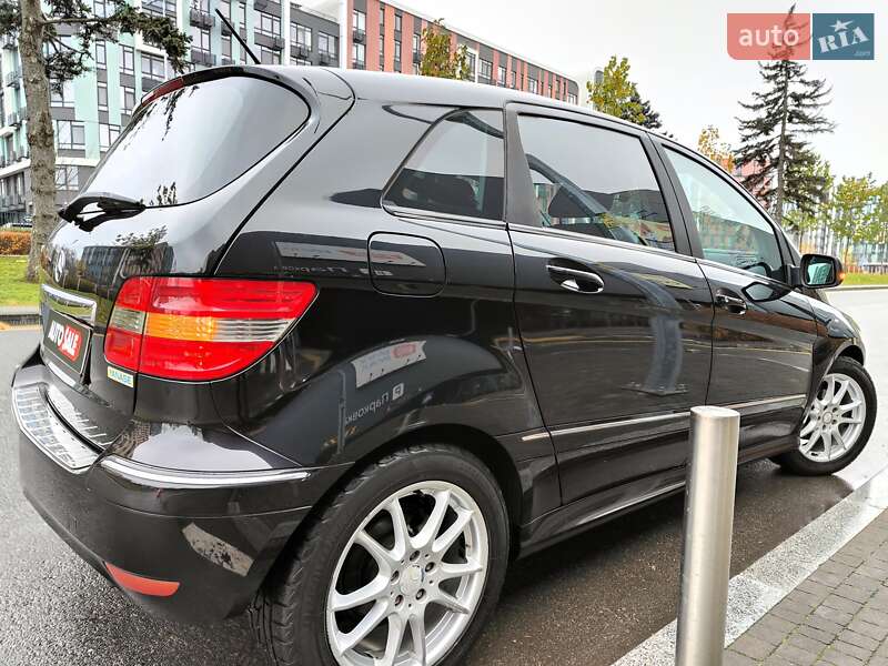 Хэтчбек Mercedes-Benz B-Class 2010 в Киеве фото 22 Хэтчбек Mercedes-Benz B-Class 2010 в Киеве