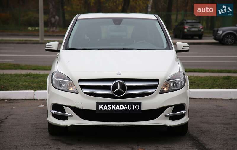 Хэтчбек Mercedes-Benz B-Class 2015 в Харькове