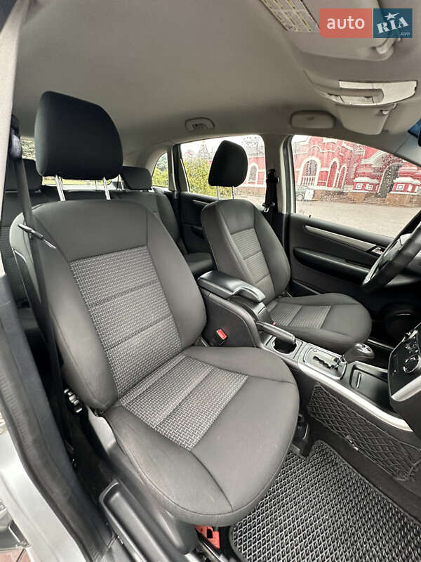 Хэтчбек Mercedes-Benz B-Class 2008 в Днепре