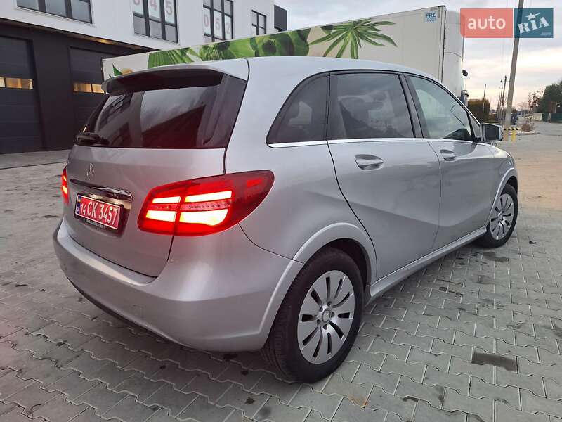 Хетчбек Mercedes-Benz B-Class 2015 в Городку фото 8 Хетчбек Mercedes-Benz B-Class 2015 в Городку